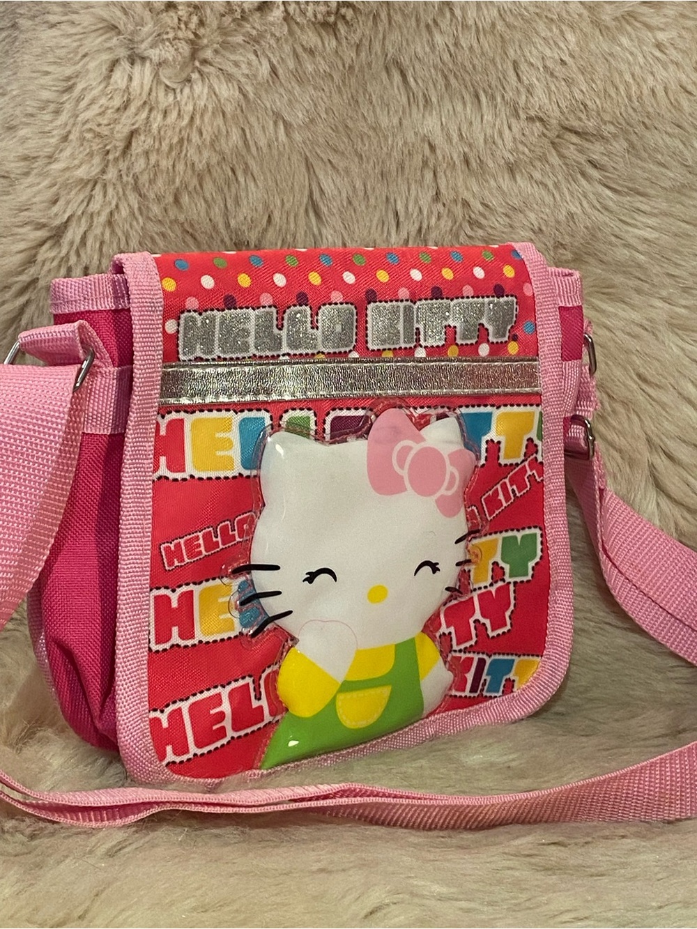 Hello Kitty Pink Kids Shoulder Bag with Colorful Accents